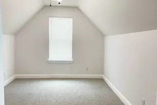 201 Bluff Ct, Godley, TX 76044 - Photo 17