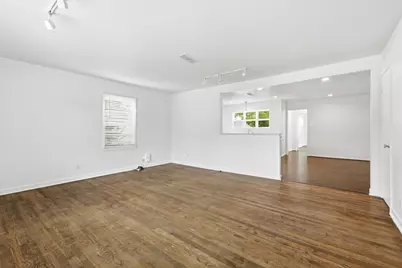 204 E Bailey Street, Ponder, TX 76259 - Photo 3