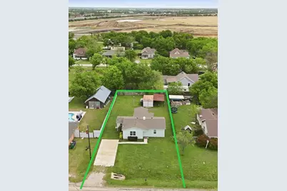 204 E Bailey Street, Ponder, TX 76259 - Photo 1
