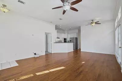 8704 Moss Hill Road, Irving, TX 75063 - Photo 3