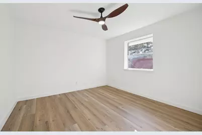 2222 N Hickory Street, Sherman, TX 75092 - Photo 11