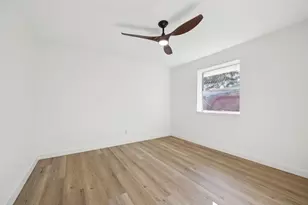 2222 N Hickory St, Sherman, TX 75092 - Photo 11