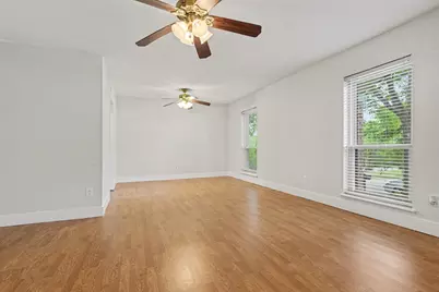 5926 Rosehill Road, Garland, TX 75043 - Photo 15