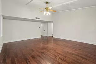 5926 Rosehill Rd, Garland, TX 75043 - Photo 5