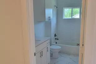 817 E Jefferson St, Sulphur Springs, TX 75482 - Photo 11