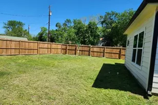 817 E Jefferson St, Sulphur Springs, TX 75482 - Photo 5