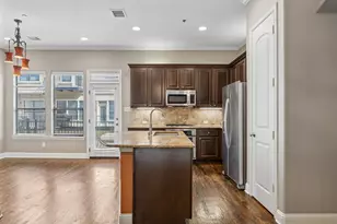 5753 Lois Ln, Plano, TX 75024 - Photo 9