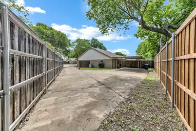 3015 Clover Lane, Euless, TX 76039 - Photo 25