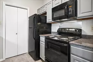 7340 Skillman St, Dallas, TX 75231 - Photo 9