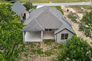 42101 Crooked Stick Dr, Whitney, TX 76692 - Photo 31