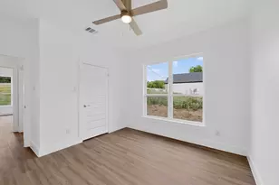 42101 Crooked Stick Dr, Whitney, TX 76692 - Photo 17