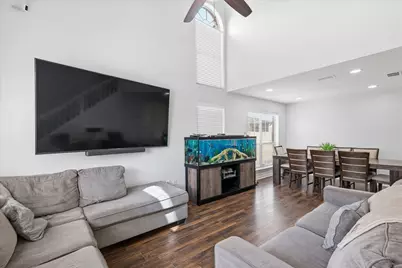 2211 Cromwell Drive, Arlington, TX 76018 - Photo 9