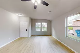 614 Chapman Dr, Lancaster, TX 75146 - Photo 11