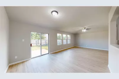 614 Chapman Drive, Lancaster, TX 75146 - Photo 13