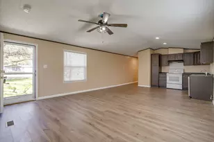 1948 Lariat Ln, Burleson, TX 76028 - Photo 9