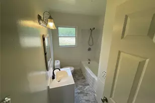 514 S Ave C, Olney, TX 76374 - Photo 9