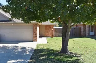 760-764 Stribling Circle, Azle, TX 76020 - Photo 1