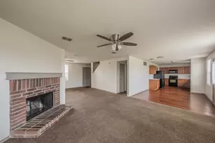 1420 Krista Dr, Burleson, TX 76028 - Photo 25