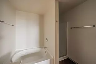 1420 Krista Dr, Burleson, TX 76028 - Photo 13