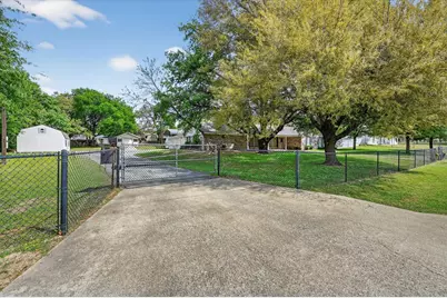 1516 Caddo Peak Trail, Joshua, TX 76058 - Photo 31