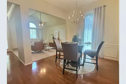 806 Red Oak Drive, Lewisville, TX 75067 - Photo 9