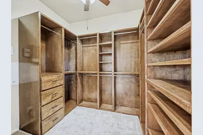 8605 Wellington Point Drive, Irving, TX 75063 - Photo 19