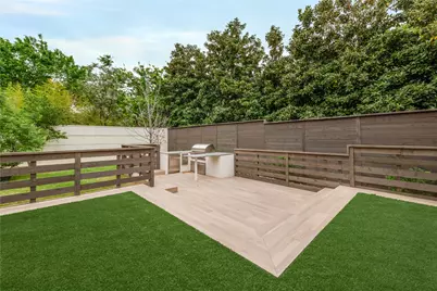 9102 Bluff Hollow Court, Dallas, TX 75220 - Photo 31