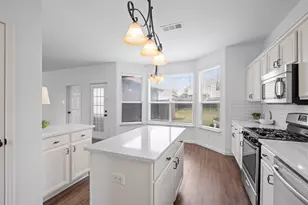 7763 Navajo Ct, Fort Worth, TX 76137 - Photo 3