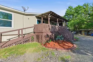 1404 Sheri Ln N, Pelican Bay, TX 76020 - Photo 3