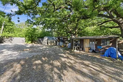 1404 Sheri Lane N, Pelican Bay, TX 76020 - Photo 33