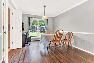 2828 Linden Ln, Grand Prairie, TX 75052 - Photo 3