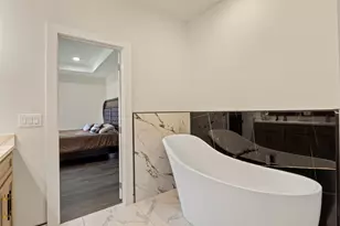 11101 Leeper Dr, Balch Springs, TX 75180 - Photo 23