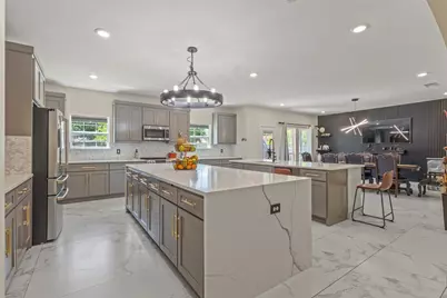 11101 Leeper Drive, Balch Springs, TX 75180 - Photo 9