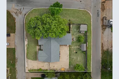 201 Westwood Street, Breckenridge, TX 76424 - Photo 23