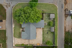 201 Westwood St, Breckenridge, TX 76424 - Photo 23