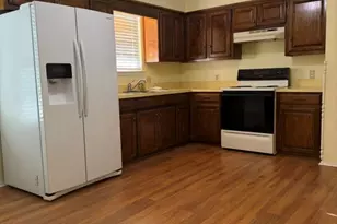 3045 Monroe St, Commerce, TX 75428 - Photo 7