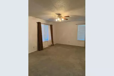 3045 Monroe Street, Commerce, TX 75428 - Photo 9