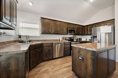 9224 Diane Drive, White Settlement, TX 76108 - Photo 7