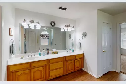 1057 Springwood Drive, Saginaw, TX 76179 - Photo 23