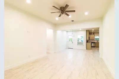 536 Highview Court, Godley, TX 76044 - Photo 5