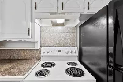 5516 Beaty Street, Fort Worth, TX 76112 - Photo 9