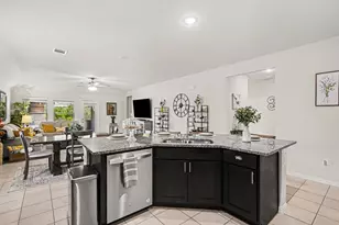 1237 Rushmore Dr, Burleson, TX 76028 - Photo 7