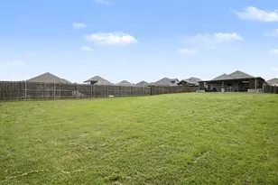 1237 Rushmore Dr, Burleson, TX 76028 - Photo 25