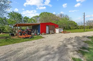 1604 Co Rd 4040, Savoy, TX 75479 - Photo 37