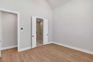 2153 Sandlin Dr, Fort Worth, TX 76308 - Photo 13