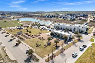 2153 Sandlin Dr, Fort Worth, TX 76308 - Photo 25