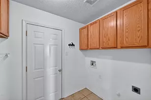 1600 Creekside Ave, Sherman, TX 75092 - Photo 11