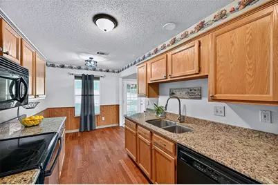 1600 Creekside Avenue, Sherman, TX 75092 - Photo 9