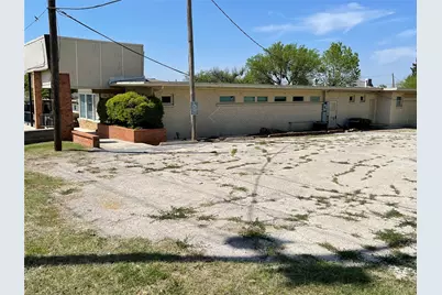 1306 13th Street, Bridgeport, TX 76426 - Photo 5