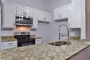 4112 Spindletree Ln, Fort Worth, TX 76137 - Photo 7